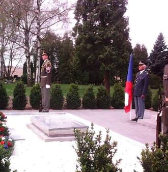 Uctění památky padlých sovětských vojáků